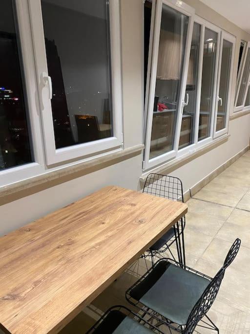 Tirana View Apartment 3 With To Double Rooms! Bagian luar foto